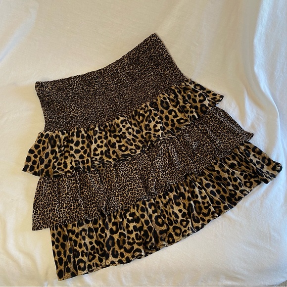 Mixed Leopard Matte Jersey Ruffled Skirt - Picture 5 of 7